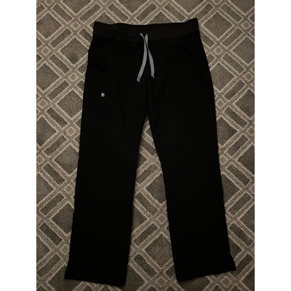 Figs Kade Cargo Scrub Pants size M/P